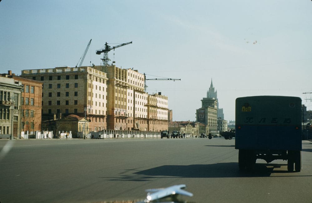 Улица Чайковского (ныне – Новинский бульвар), Москва.
